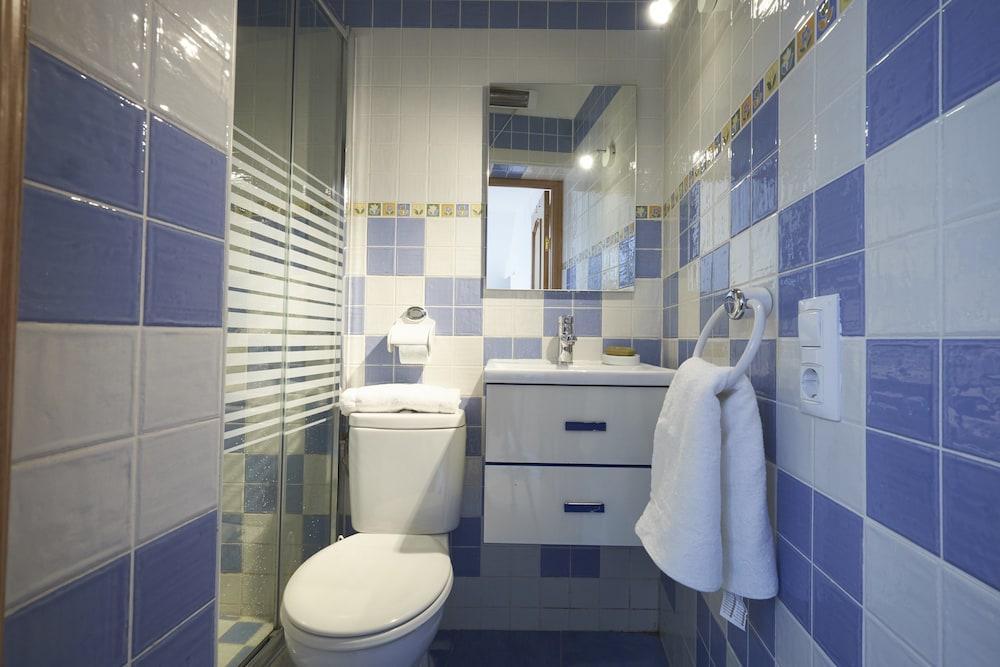 Hostal La Estrella Мадрид Екстериор снимка