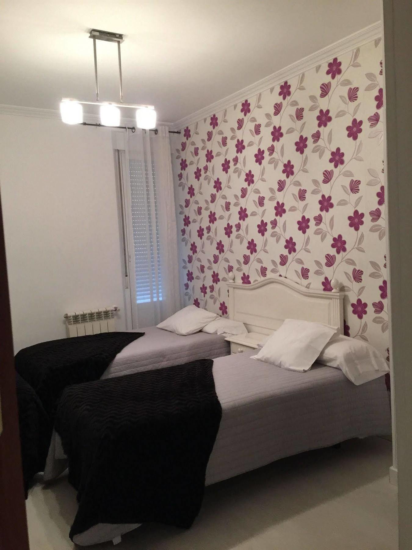 Hostal La Estrella Мадрид Екстериор снимка